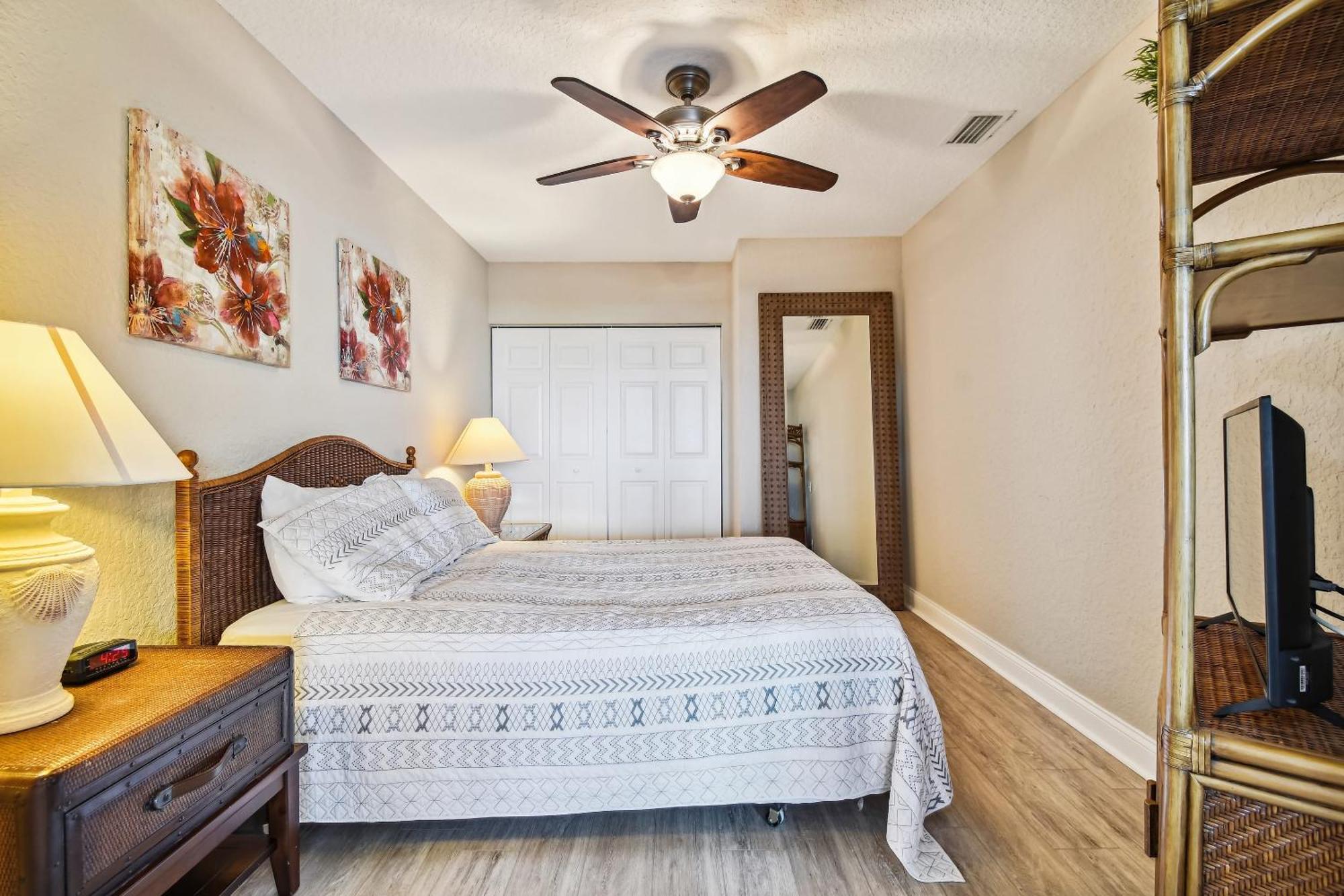 Treasure Island Beach Retreat St. Pete Beach Eksteriør billede