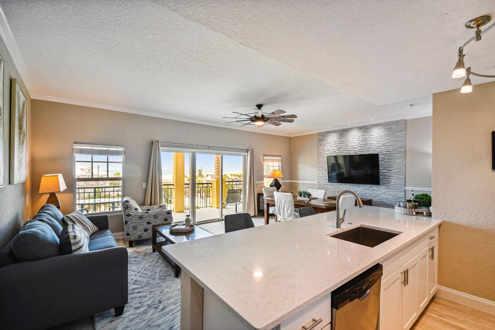 Treasure Island Beach Retreat St. Pete Beach Eksteriør billede