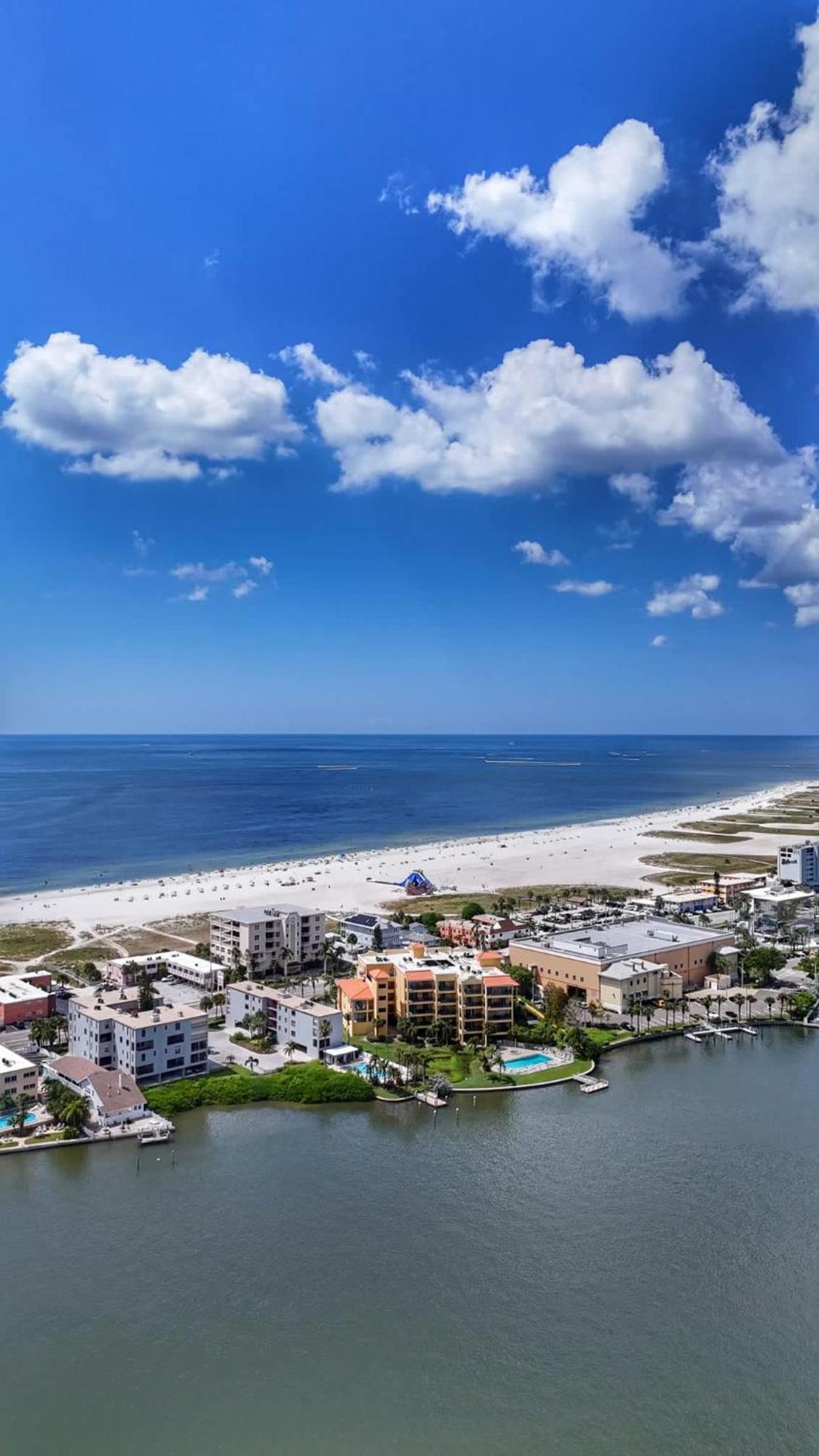 Treasure Island Beach Retreat St. Pete Beach Eksteriør billede